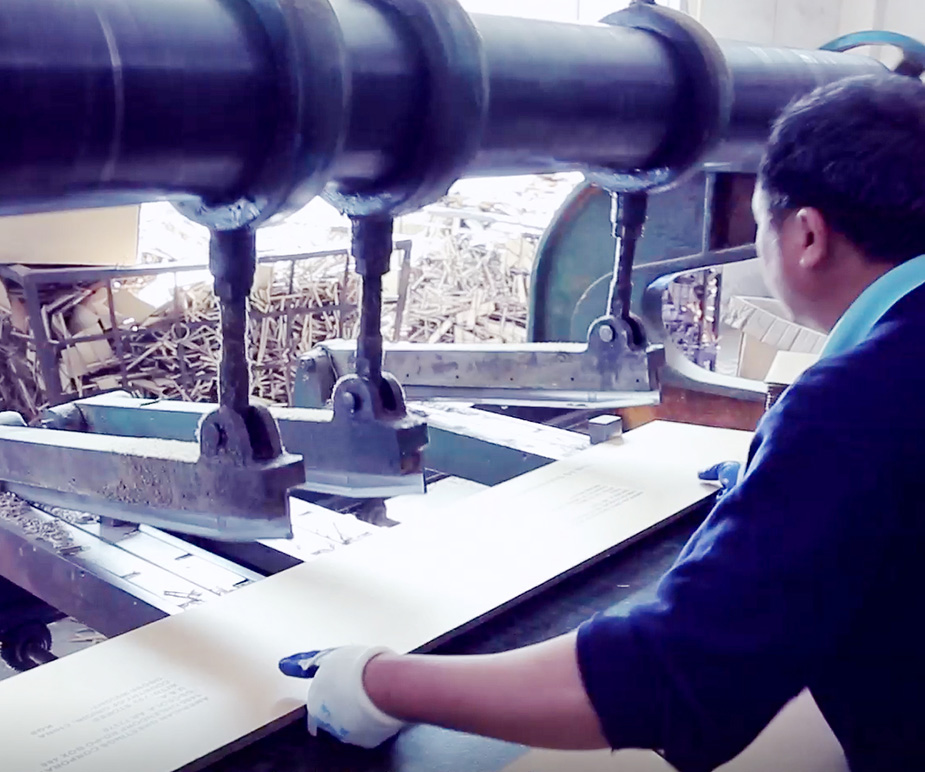 生產(chǎn)設(shè)備